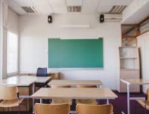Justiça condena seguradoras a cobrir mensalidade escolar e financiamento