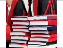 Instituição de ensino não pode impedir TCC de aluno por suposta inadimplência