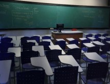 Pandemia impacta contratos das mensalidades das escolas em 2021