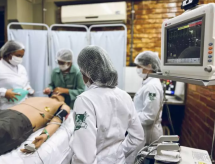 Por que cursos de Medicina são 'galinha dos ovos de ouro' em faculdades e causam guerra na Justiça?