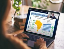 CAPES financia um terço da pós-graduação stricto sensu