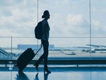 Disputa por volta às aulas nos EUA coloca 20 mil estudantes brasileiros sob risco de expulsão do país