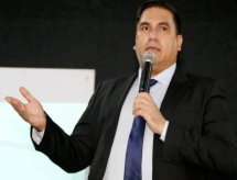 Diretor do MEC é demitido após envolvimento em desvio de kits de robótica