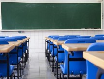 Câmara aprova projeto que proíbe suspensão de aulas presenciais na pandemia