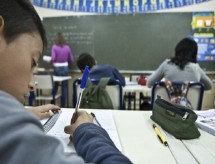 Governo altera parâmetros do Fundeb e reduz investimento anual por aluno em 2020