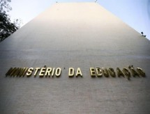 MEC manobra para fazer prova de alfabetização sem aval de seus técnicos