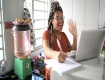 O dilema do jovem: dá para estudar, trabalhar e poupar?