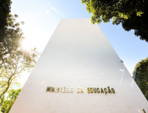 Ministério da Educação celebra 92 anos com foco na qualidade do ensino no Brasil