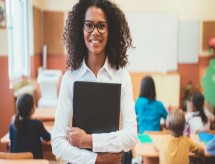 MEC abre 40 mil novas vagas em curso online para professores de alfabetização