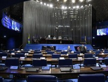 Senado adia votação da volta às aulas presenciais nas escolas e faculdades
